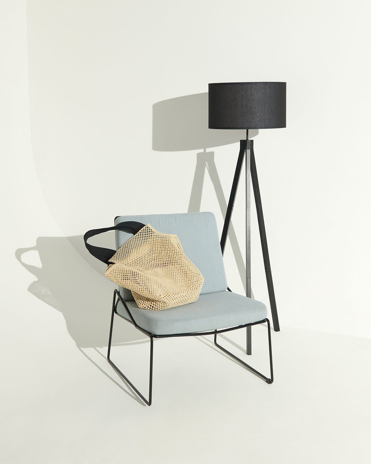 Modern Tripod Floor Lamp with Fabric Shade
