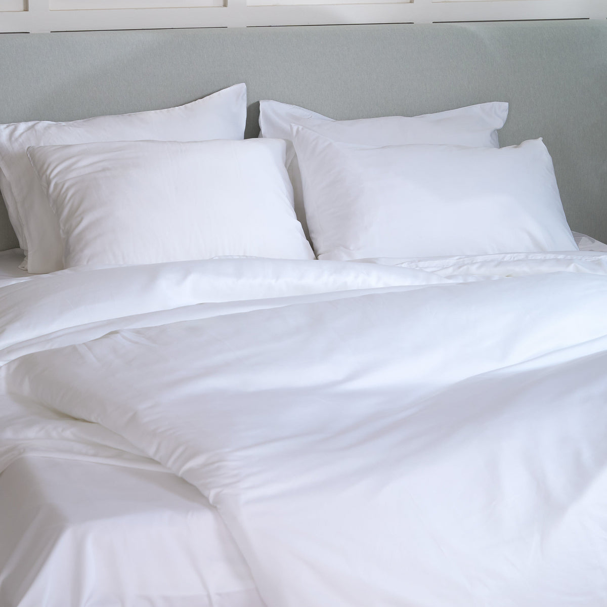 Bamboo Pillowcases with Pet Hair Repellent