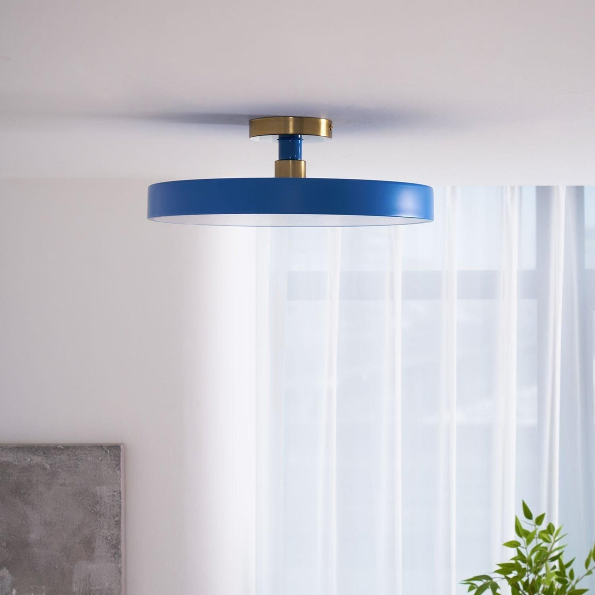 Black Round LED Flush Mount Light Gold Accent
