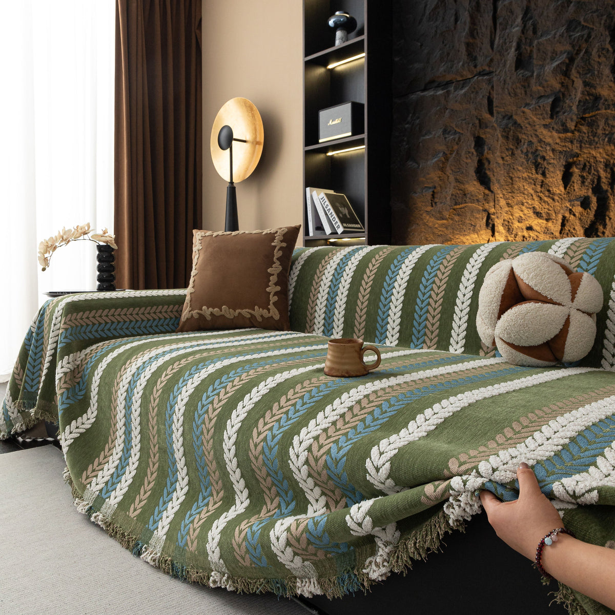 Cozy Decorative Throw Blanket for Couches, Boho Plush Woven Sofa Cover with Stripes
