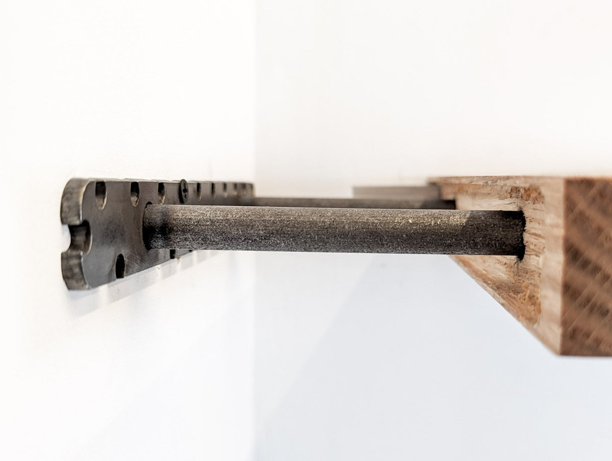 Floating Corner Shelf with Round Edge in Oak
