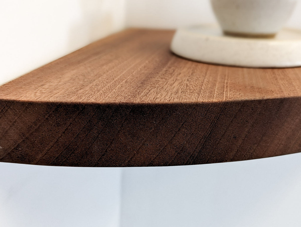 Floating Corner Shelf with Round Edge in Oak