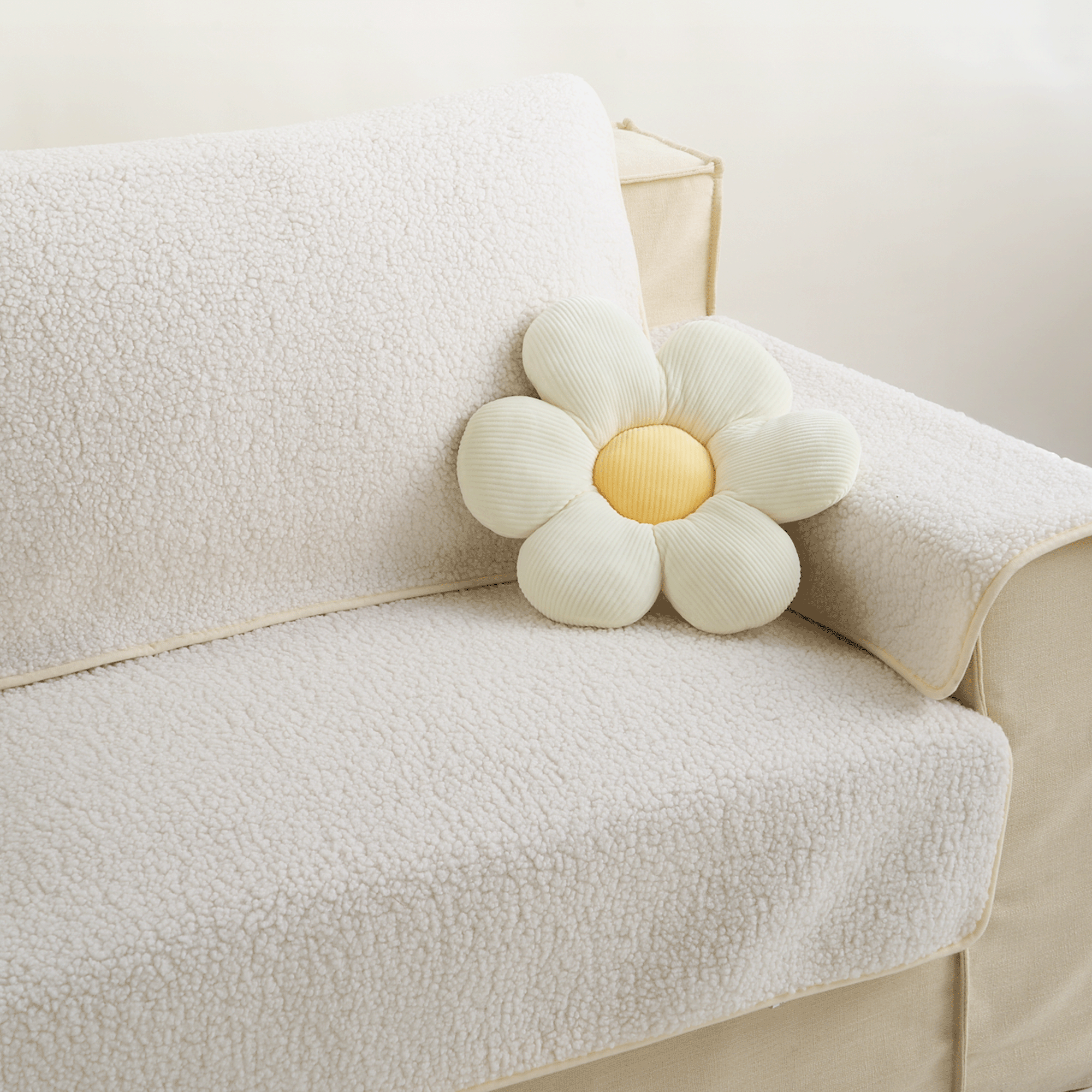 Flower-Shaped Plush Pillow with Ribbed Petals