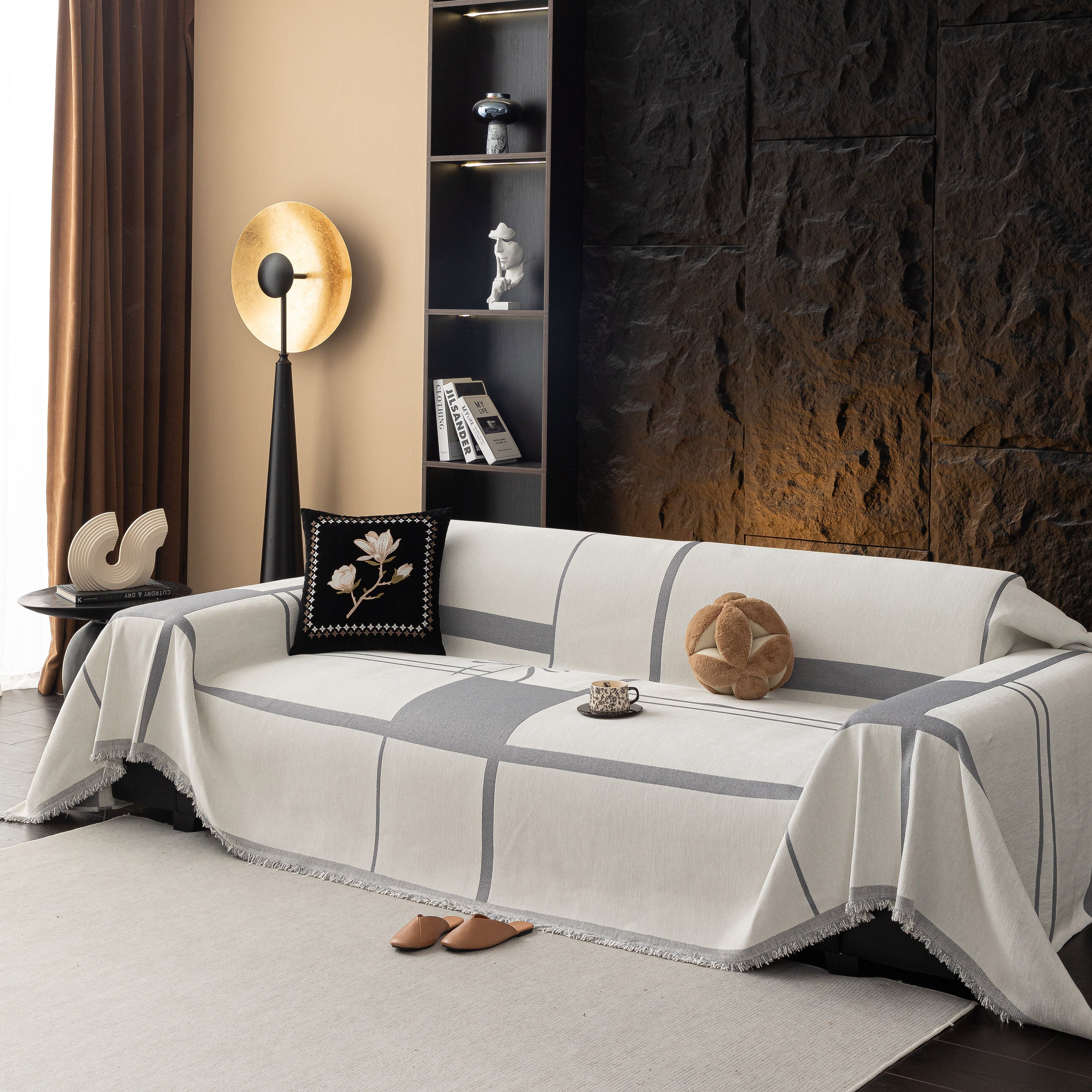 Modern Plaid Chenille Sofa Throw with Tassels