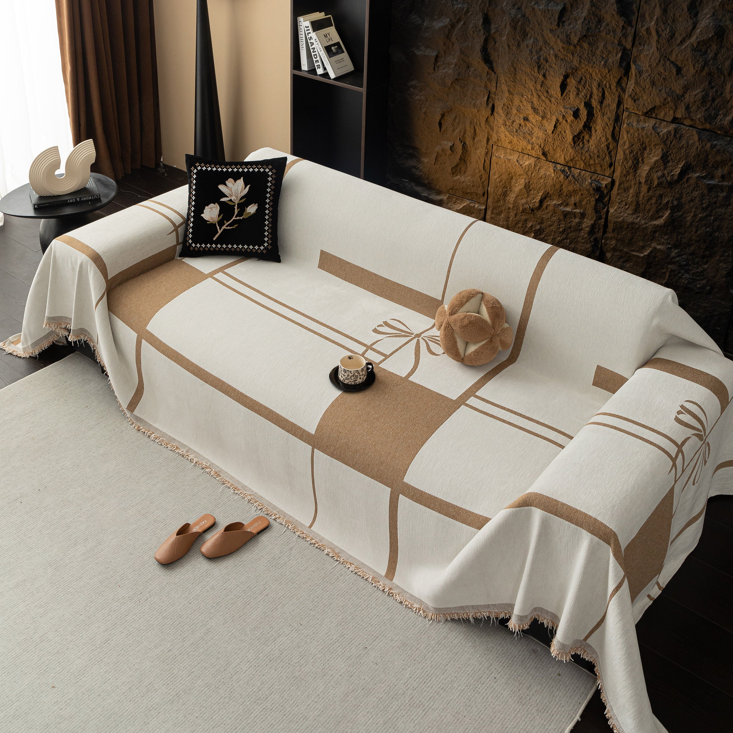 Modern Plaid Chenille Sofa Throw with Tassels