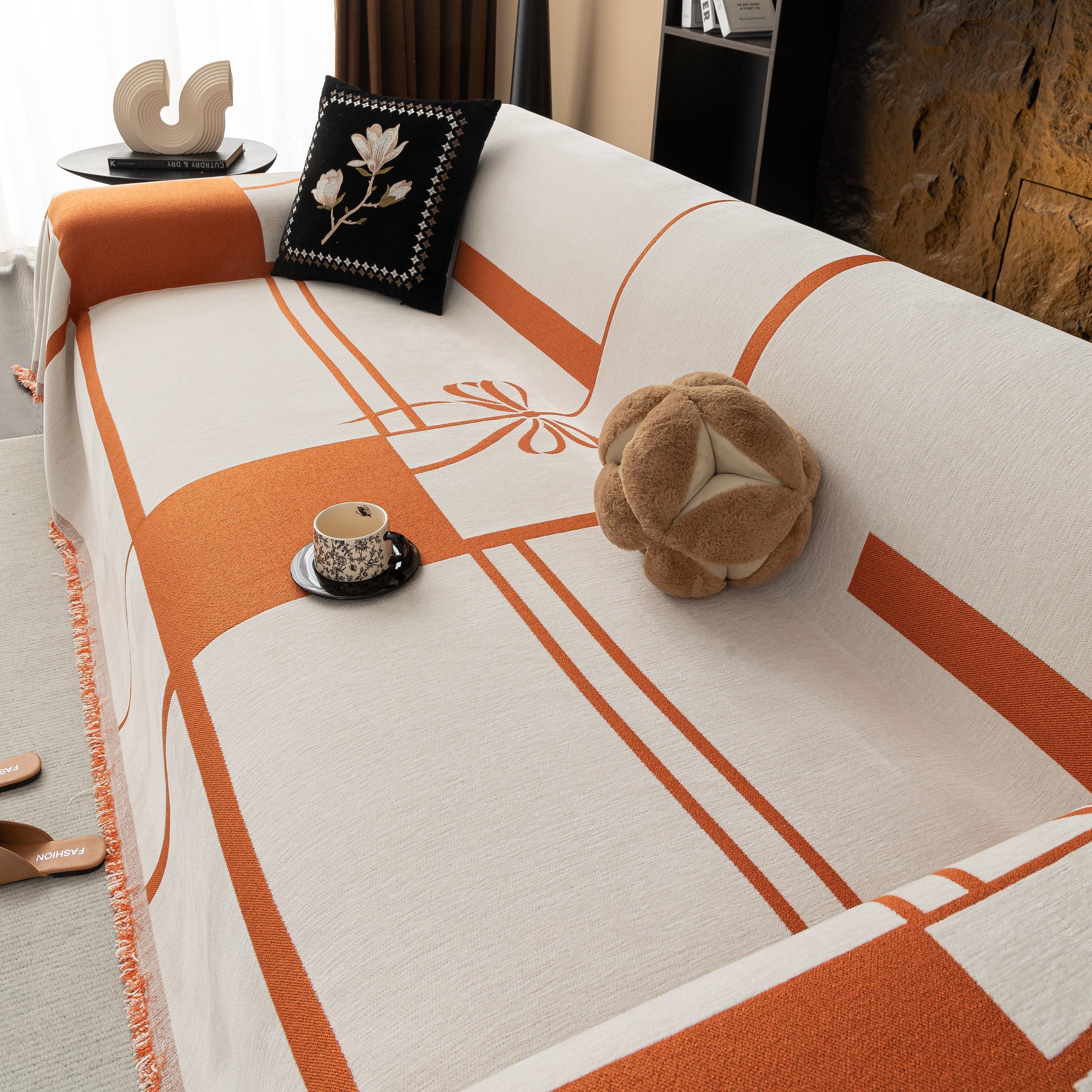 Modern Plaid Chenille Sofa Throw with Tassels