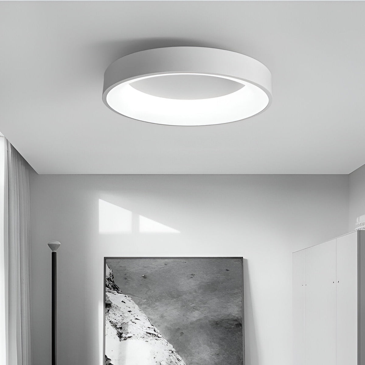Nordic Round LED Ceiling Light with Soft Halo