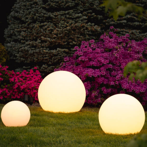 PE Globe LED Light with Remote and 16 Colors