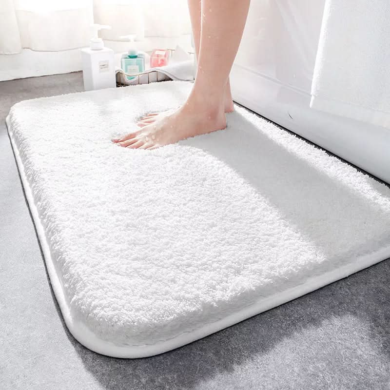 Plush Microfiber Bath Mat with Non-Slip Grip
