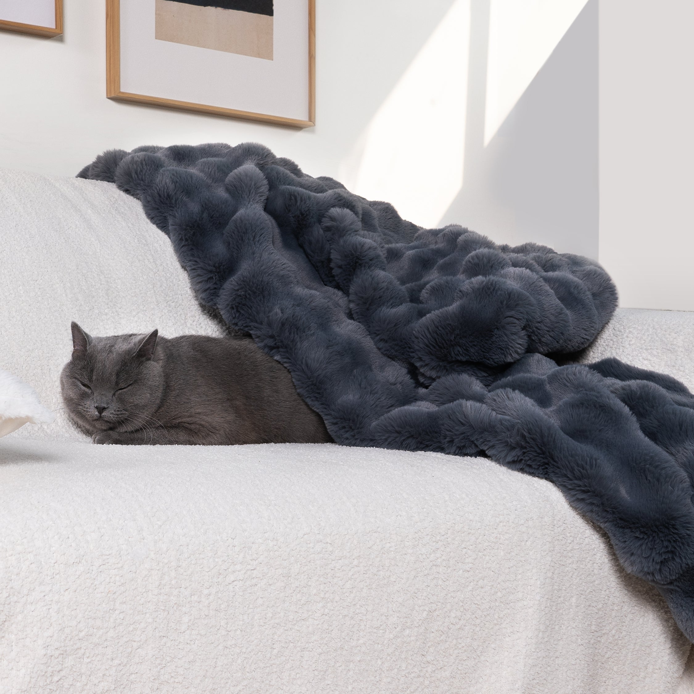 Plush Rabbit Fur Throw with Ruched Texture
