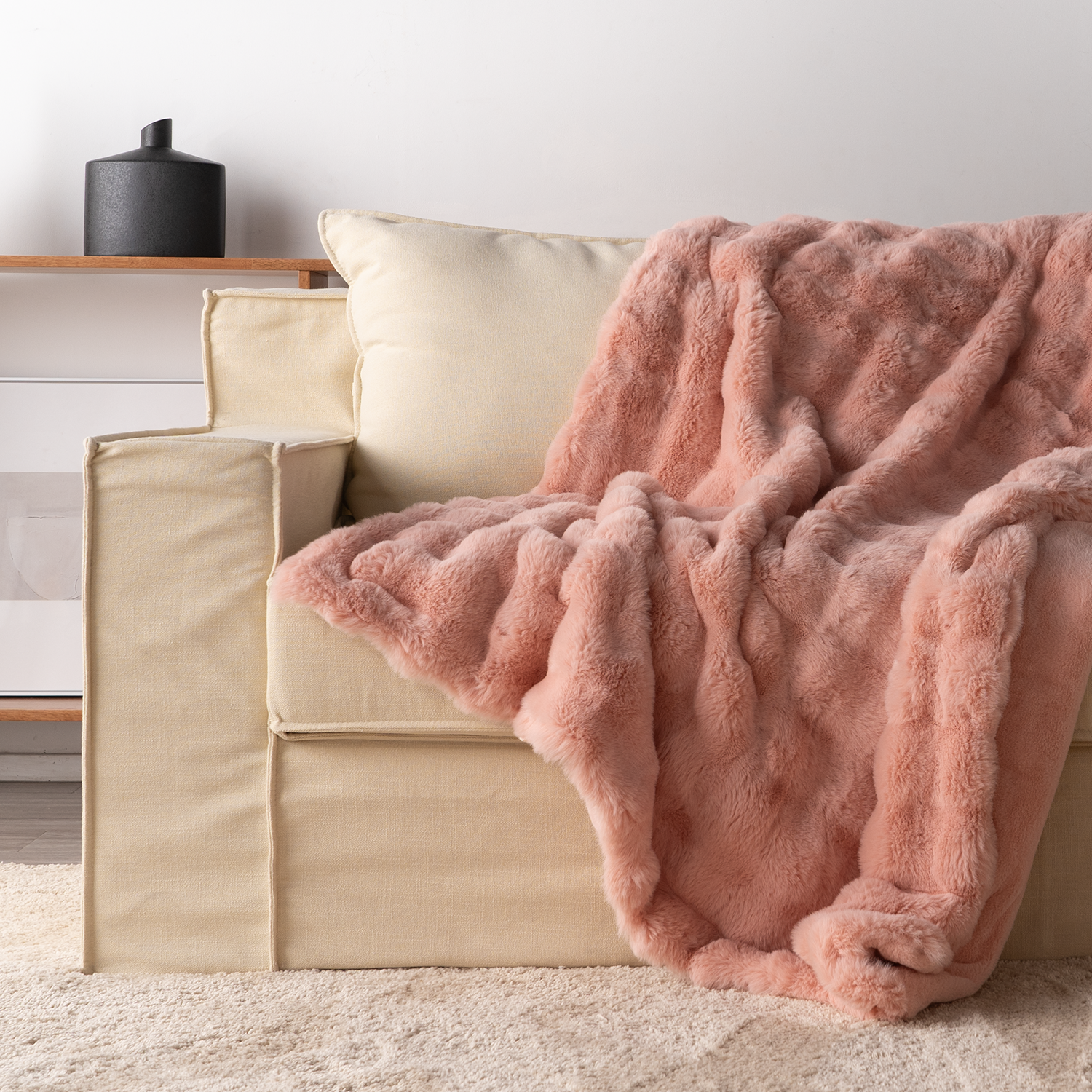 Plush Rabbit Fur Throw with Ruched Texture
