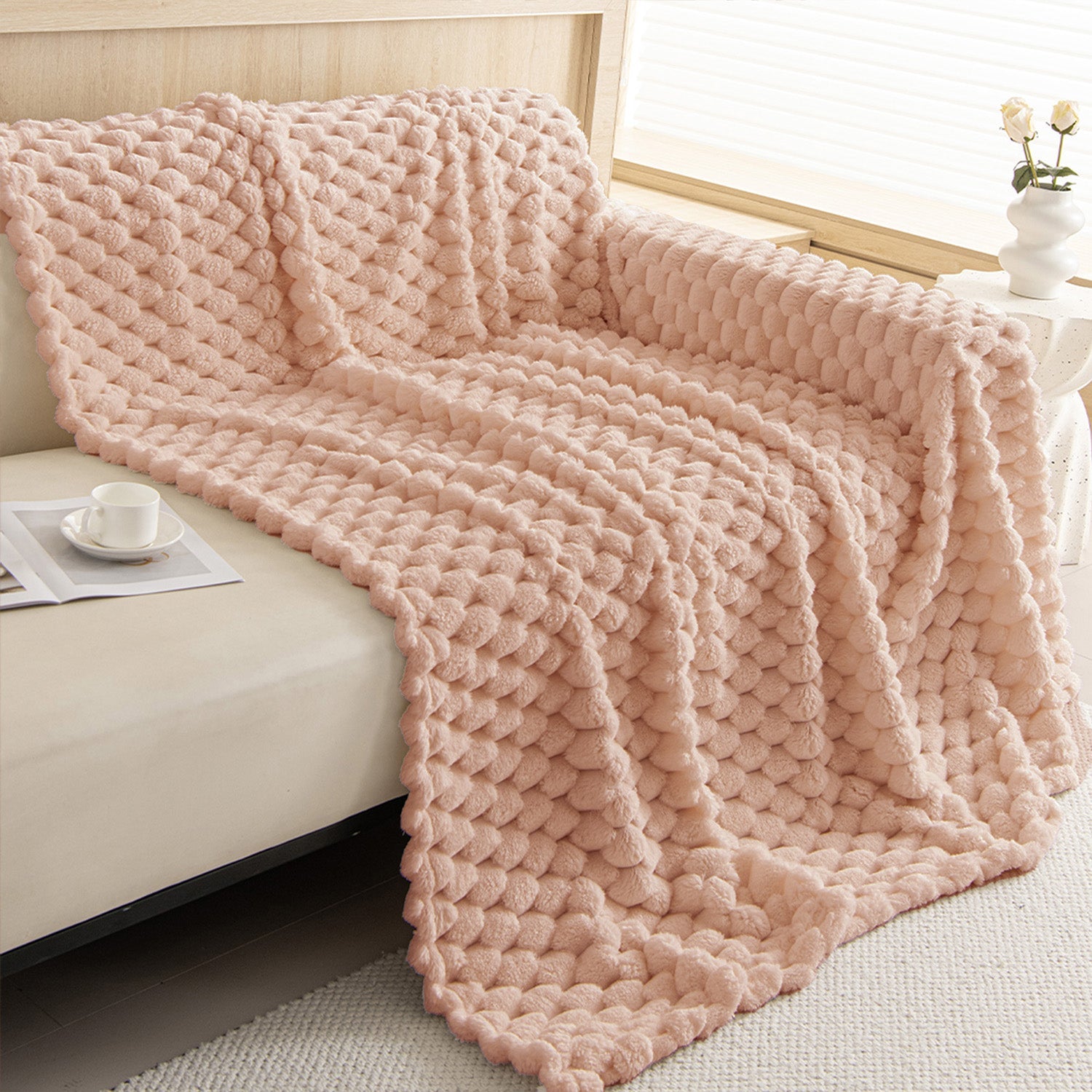 Plush Textured Sofa Cover with Bubble Knit
