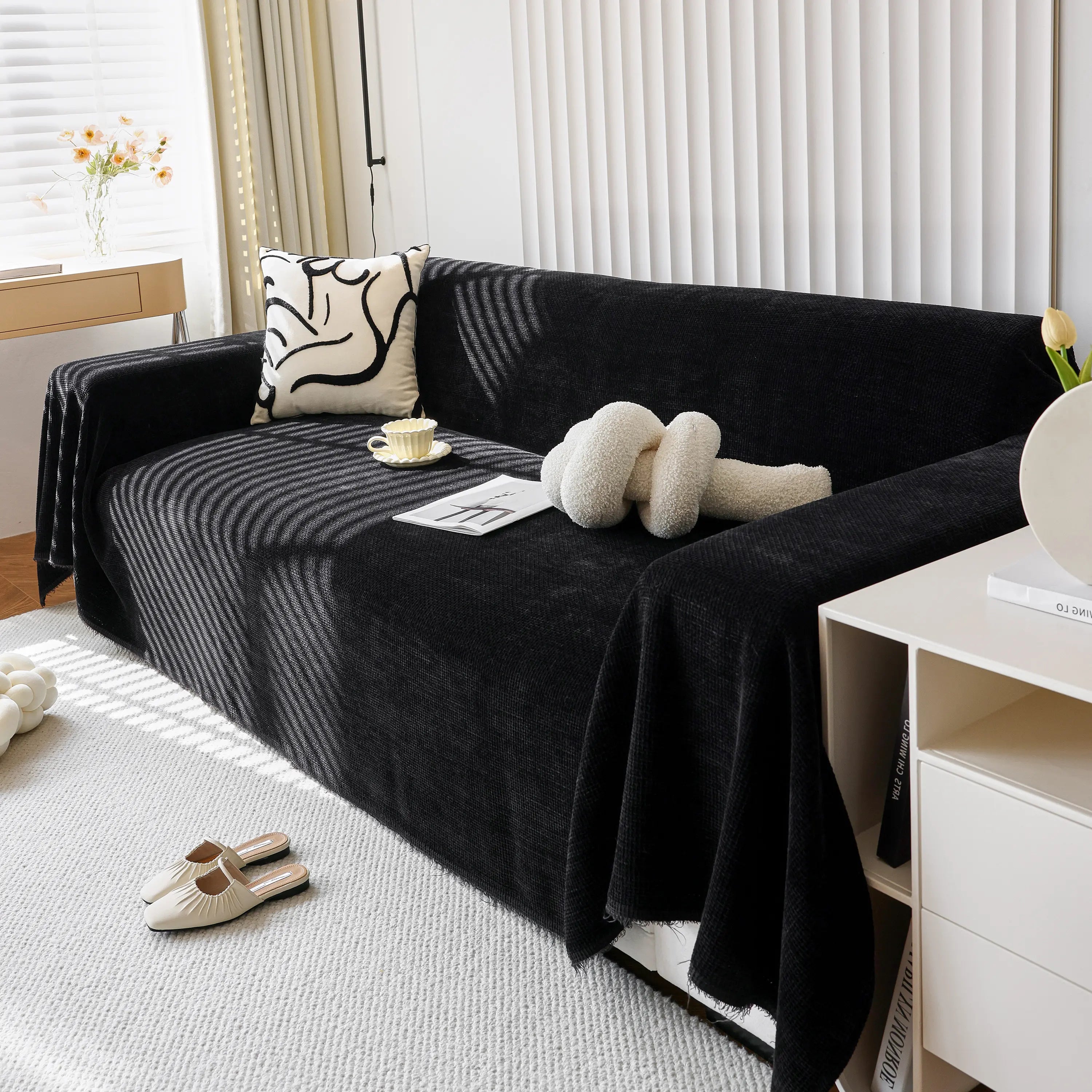 Reversible Chenille Sofa Throw with Fringe