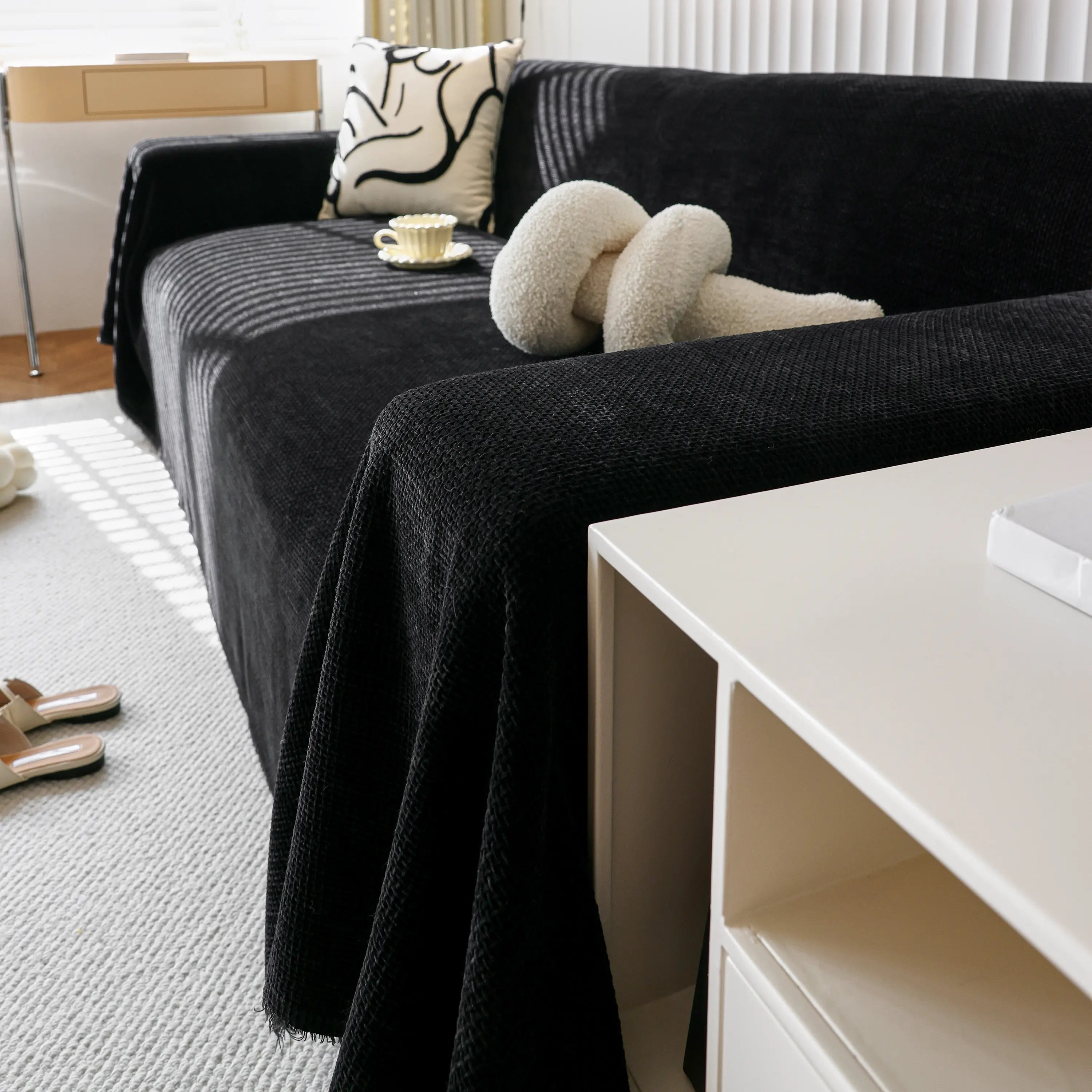 Reversible Chenille Sofa Throw with Fringe