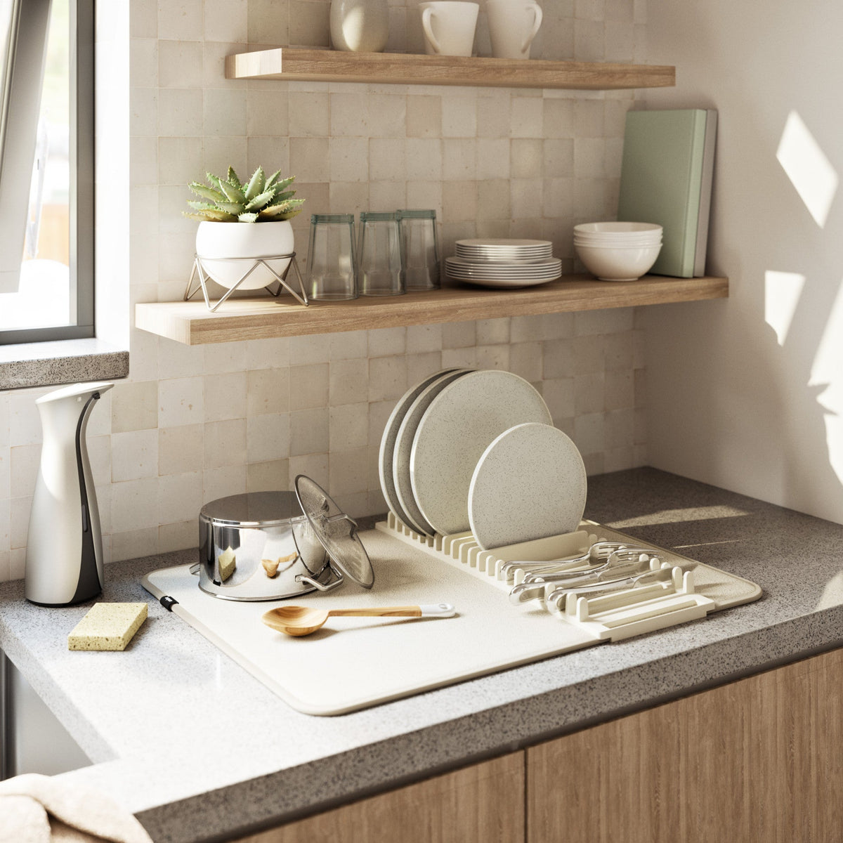 UDry Dish Drying Rack with Mat