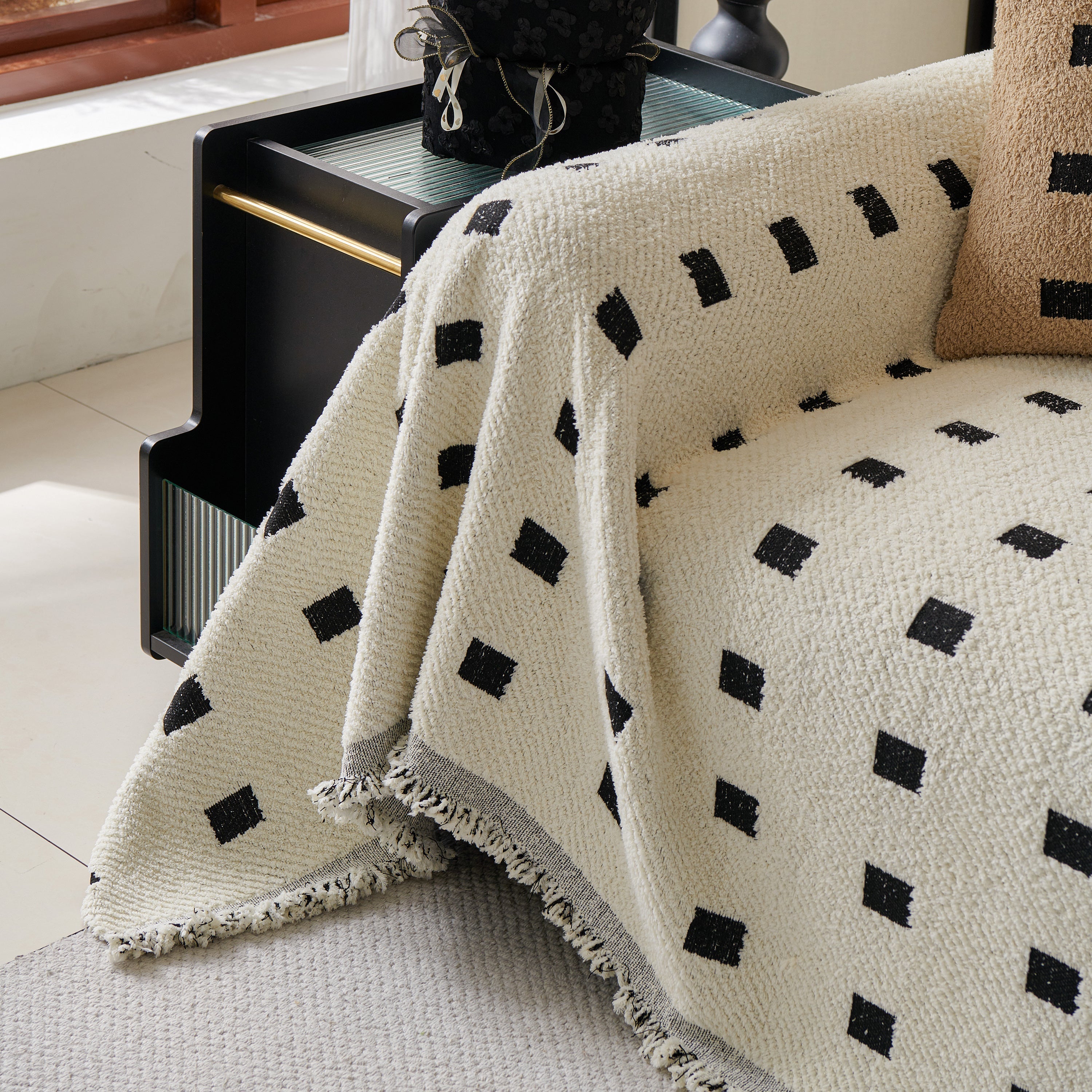 Woven Chenille Sofa Throw with Square Pattern