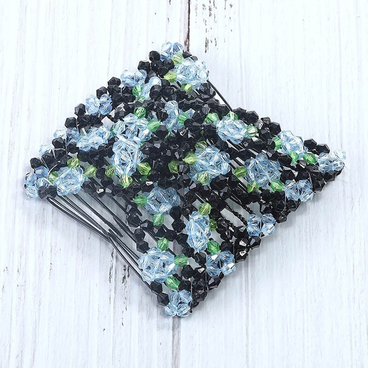 Beaded Hair Comb For Strong Hold Stretchable Design And Workout-Ready Styling - Image 6