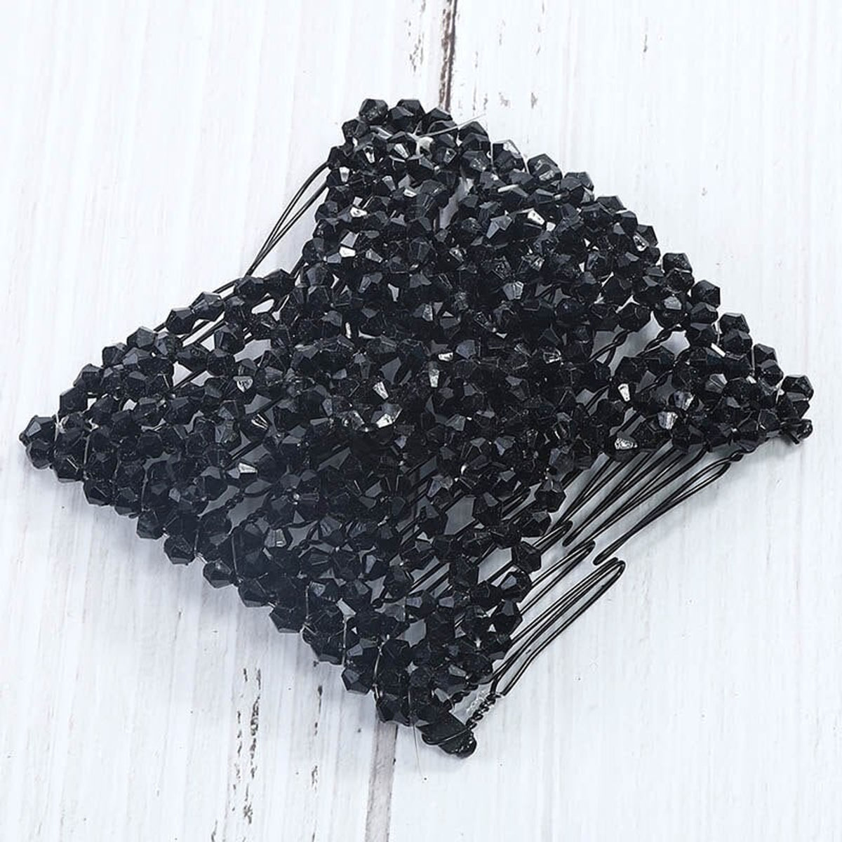 Beaded Hair Comb For Strong Hold Stretchable Design And Workout-Ready Styling - Image 7