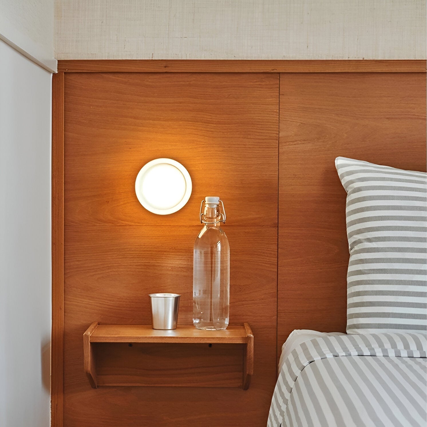 Nordic Acrylic Wall Sconce with Dimple Shade