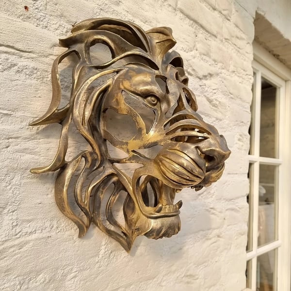 Metal Lion Head Wall Decoration Elegant And Strong Openwork Design For Indoor Or Outdoor Use - Image 4