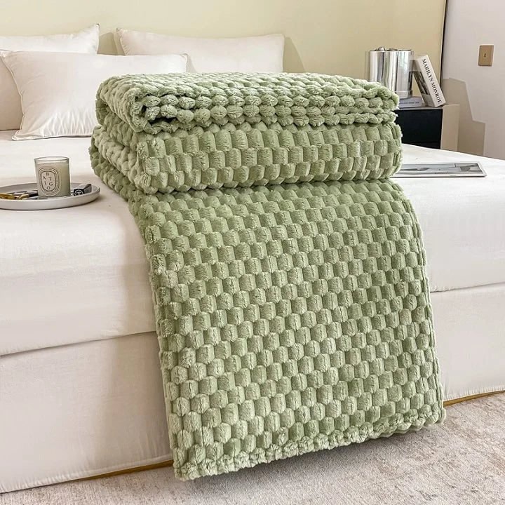 Plush Velvet Checkered Blankets & Throws For Cozy Sofa And Bed - Image 7