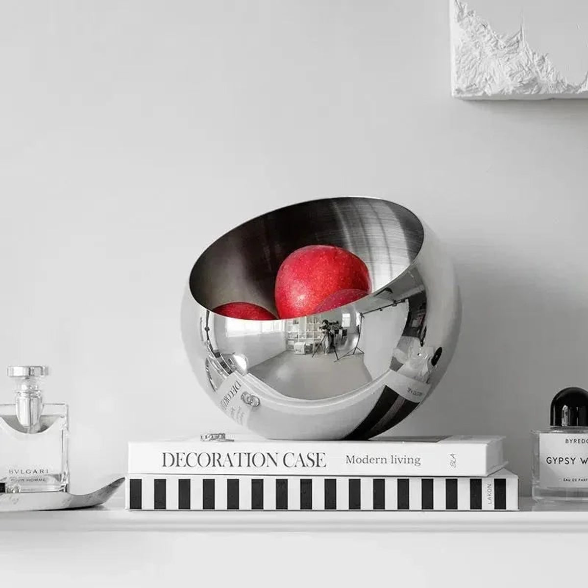 Polished Stainless Steel Fruit Bowl With Modern Open Design - Image 6