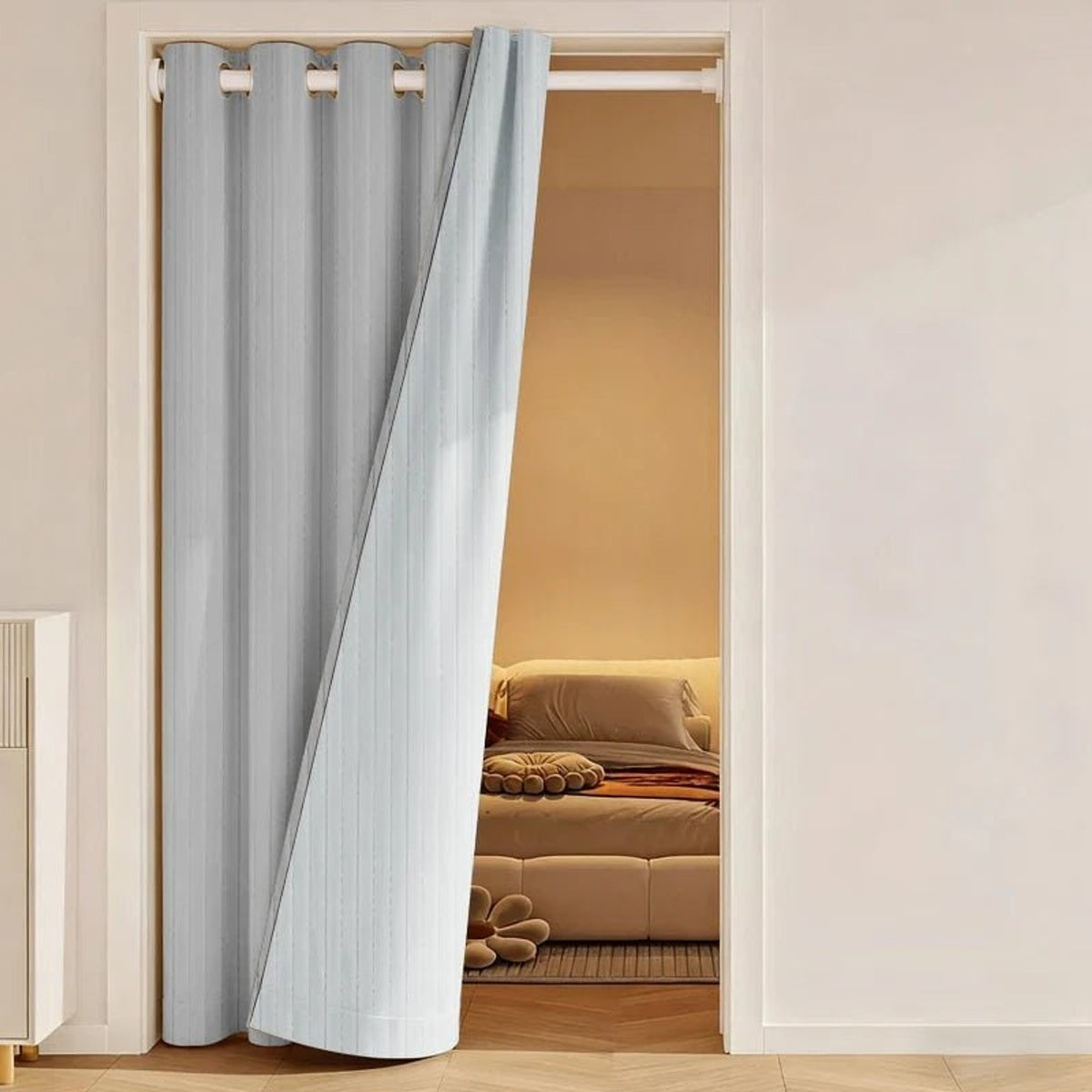 Thermal Curtain Heavy Insulating Grommet Curtain With Textured Polyester Fabric - Image 3