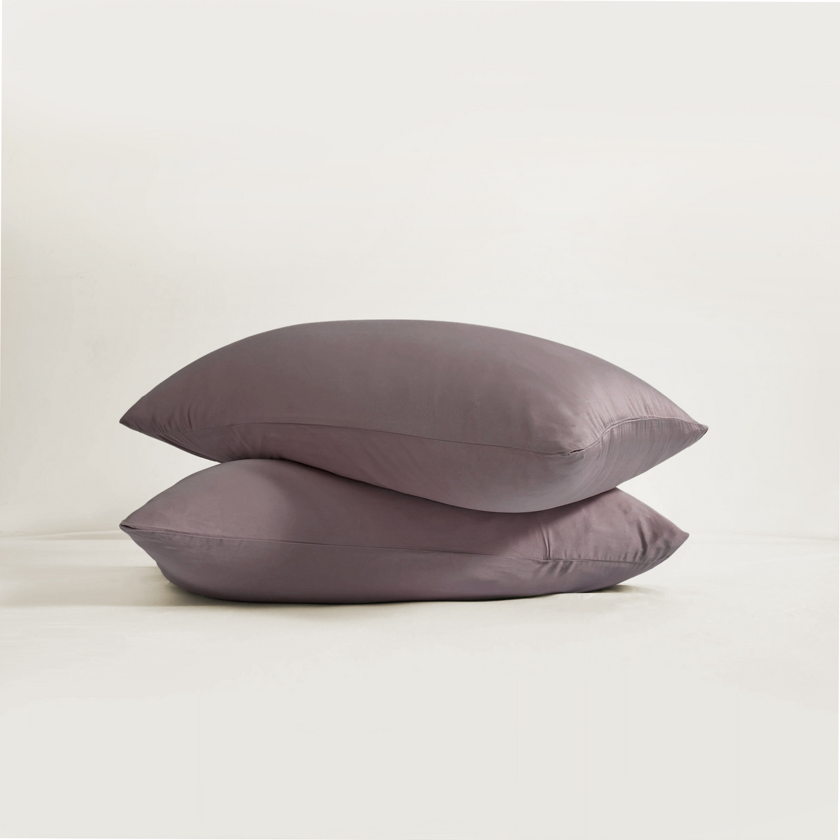 Bamboo Pillowcases with Pet Hair Repellent