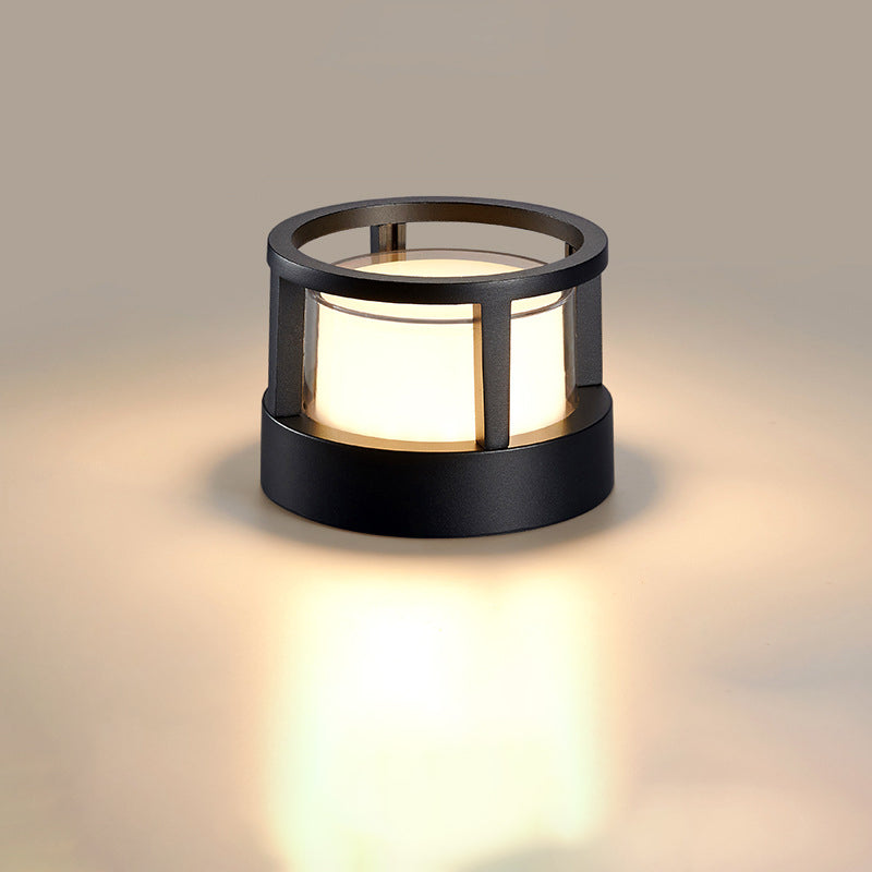 Black Aluminum LED Pillar Light with Diffuser