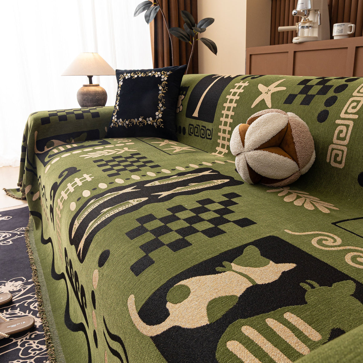 Boho Chic Woven Throw Blanket for Couch, Washable Couch Cover for Pets, Dogs, Cats