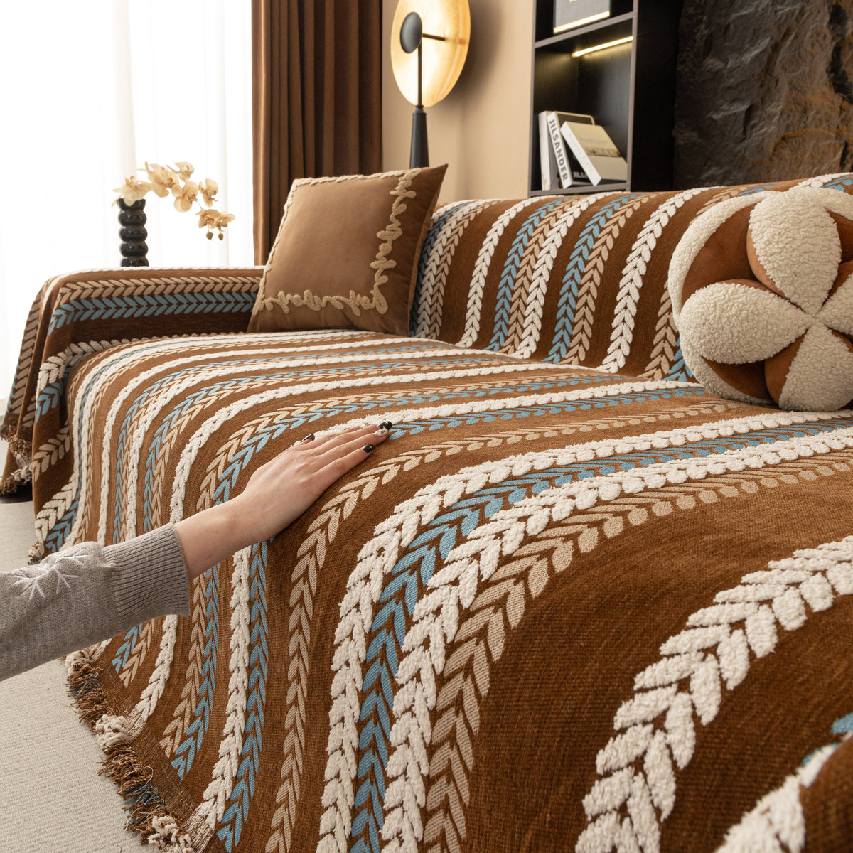 Cozy Decorative Throw Blanket for Couches, Boho Plush Woven Sofa Cover with Stripes