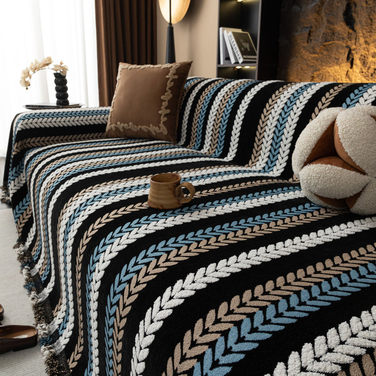 Cozy Decorative Throw Blanket for Couches, Boho Plush Woven Sofa Cover with Stripes