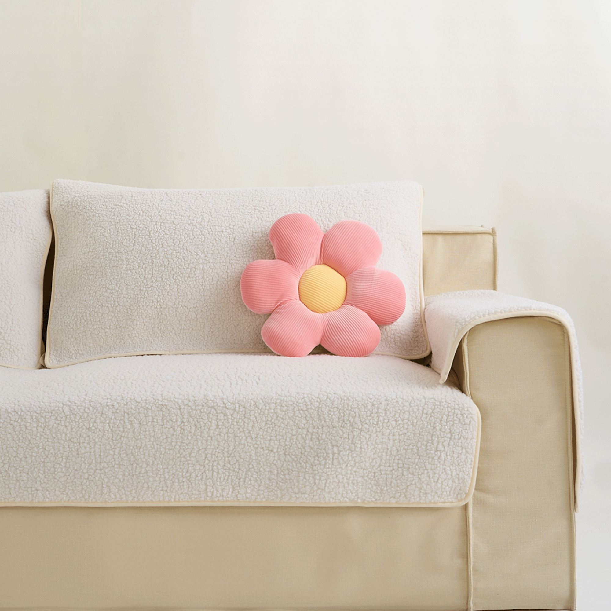 Flower-Shaped Plush Pillow with Ribbed Petals
