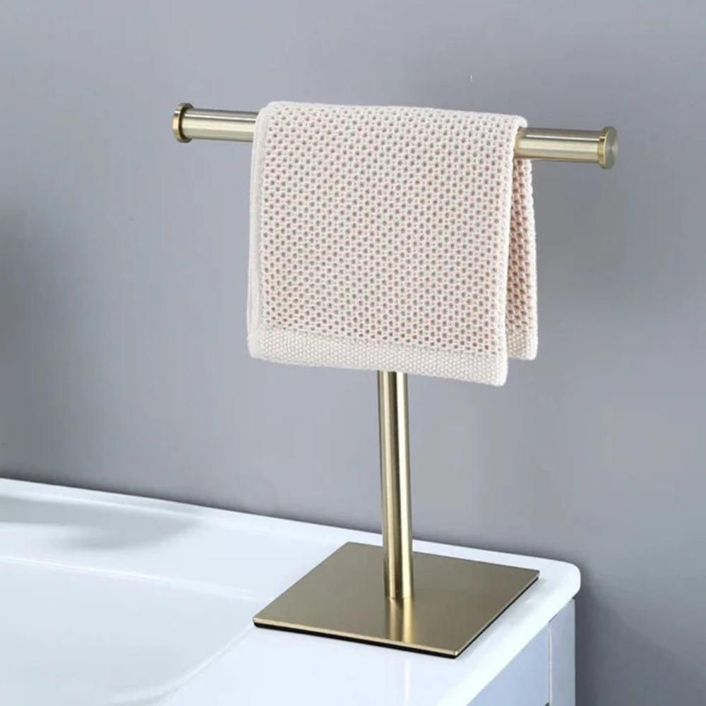 Freestanding Metal Towel Rack with Heavy Base