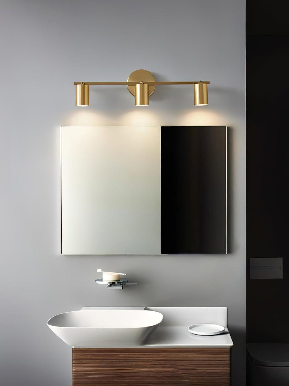 Modern Brass Double Head Wall Spotlight Bar