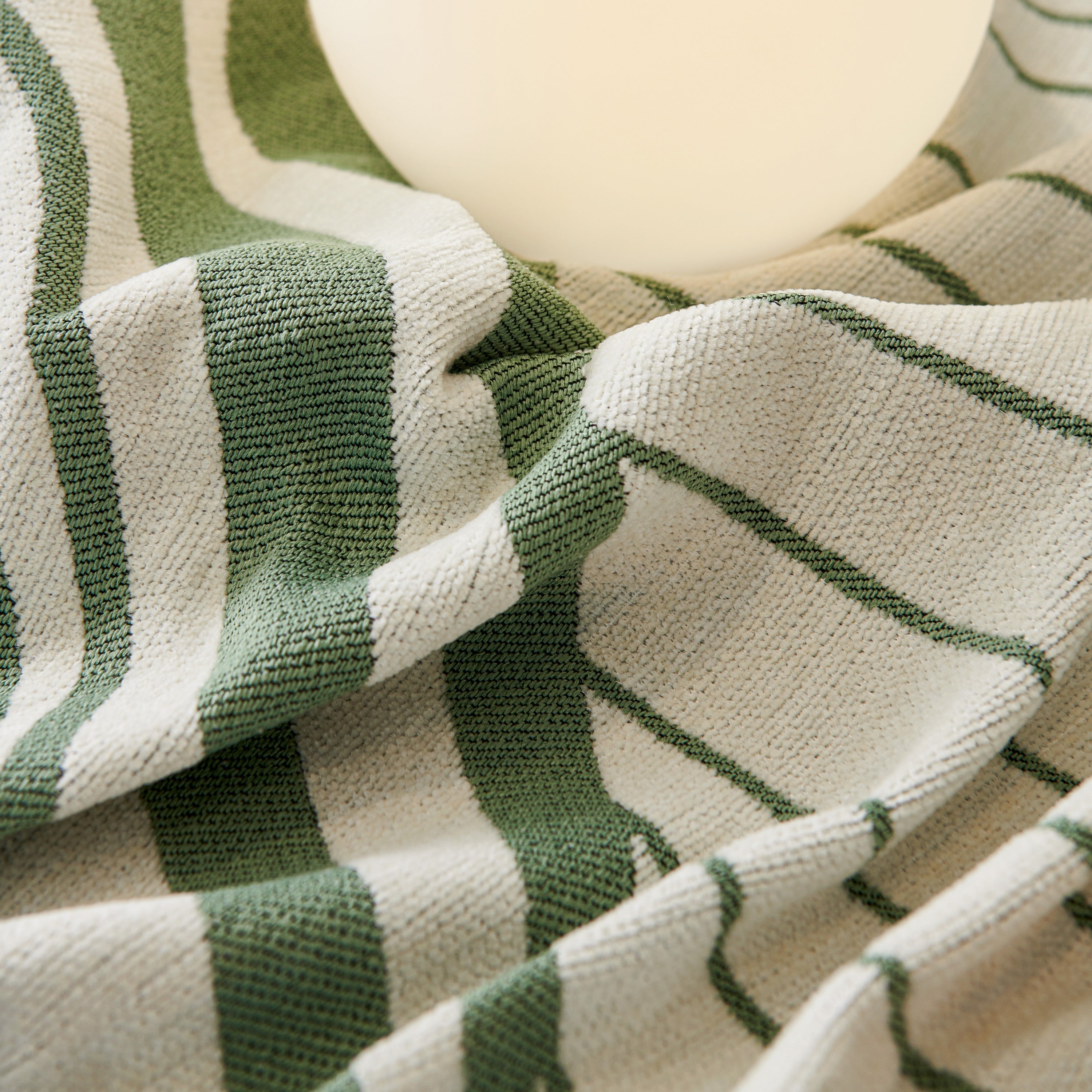 Modern Chenille Sofa Throw with Wavy Pattern