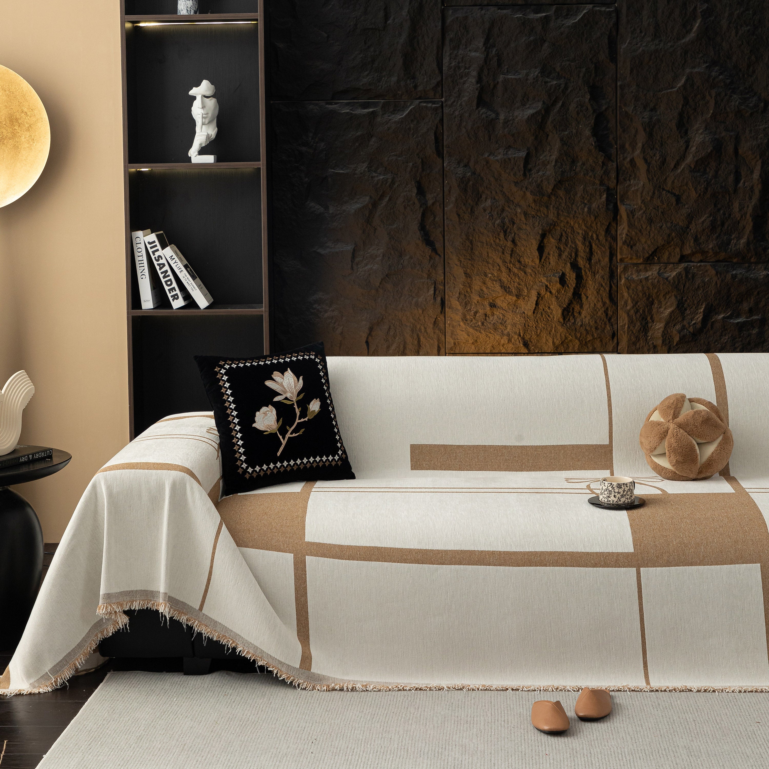 Modern Plaid Chenille Sofa Throw with Tassels