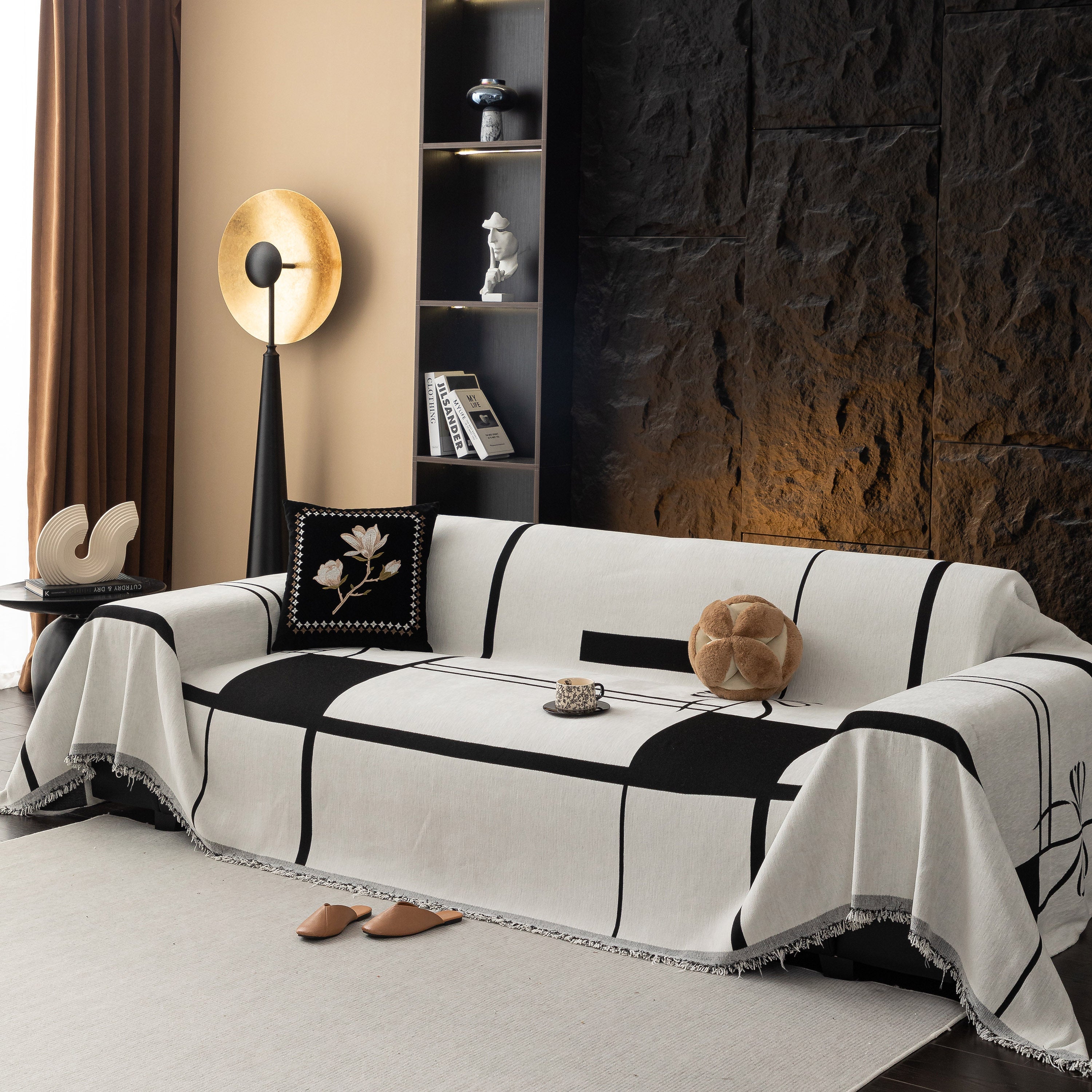 Modern Plaid Chenille Sofa Throw with Tassels