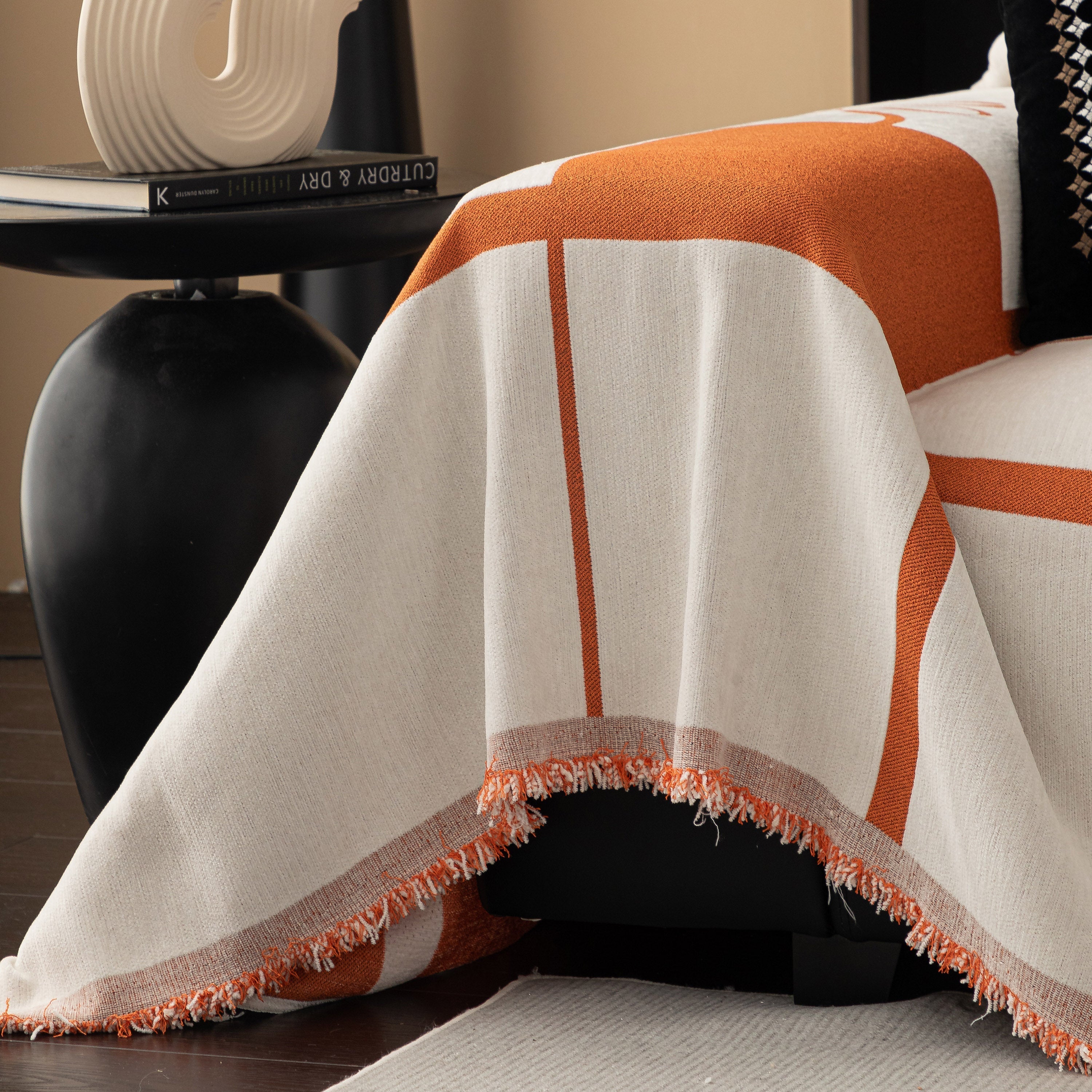 Modern Plaid Chenille Sofa Throw with Tassels