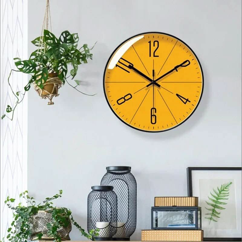 Modern Silent Wall Clock with Bold Numerals