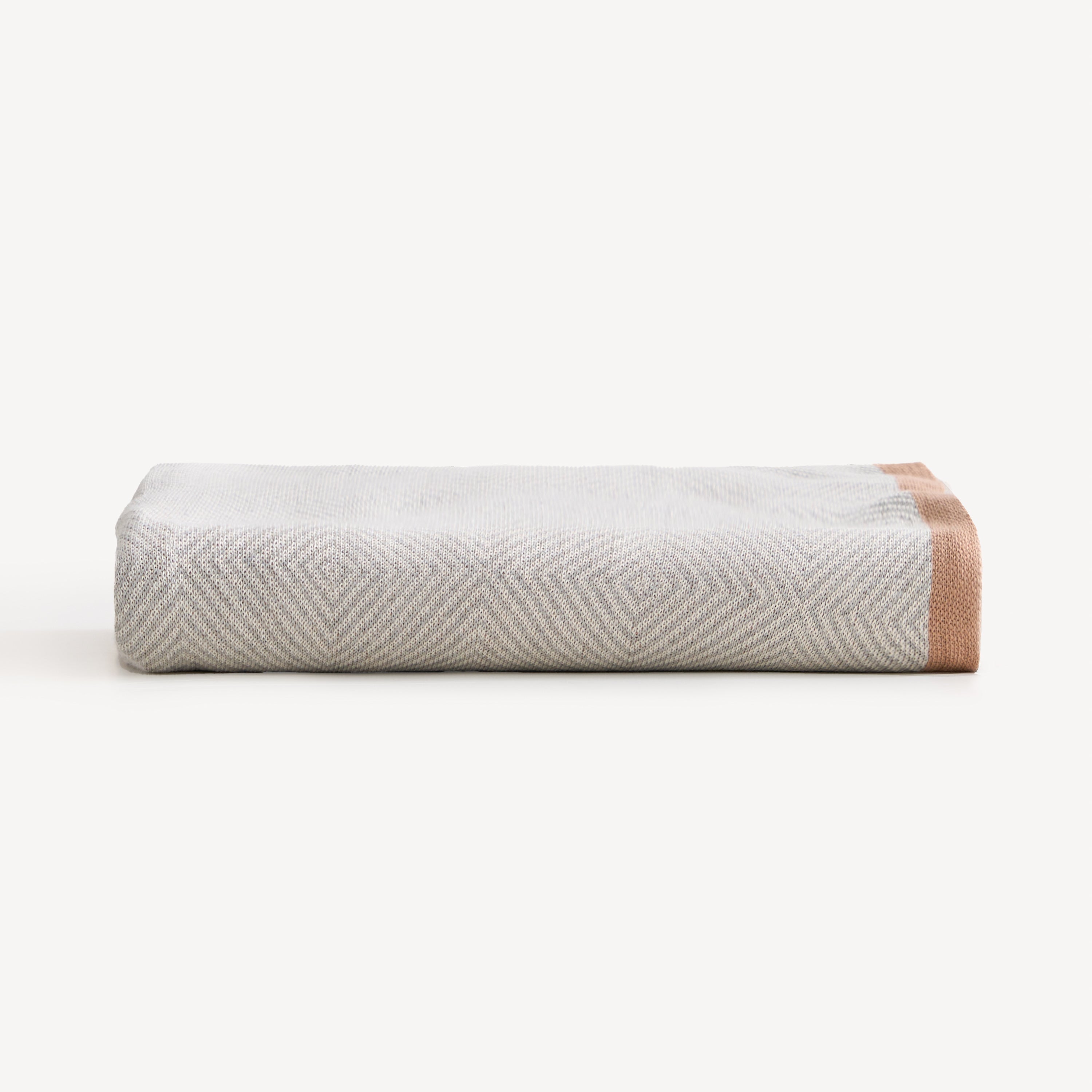 Nordic Woven Throw Blanket with Contrast Trim