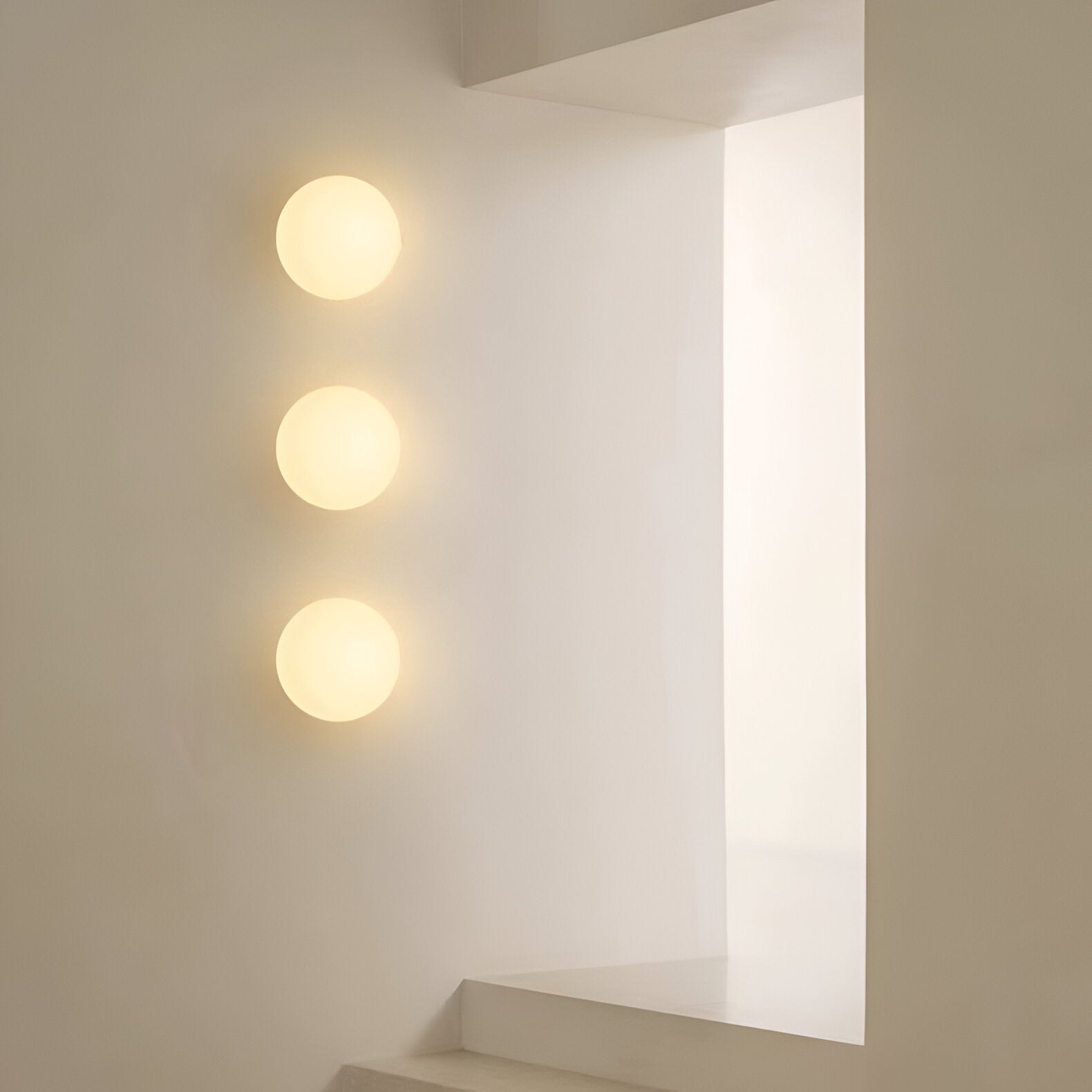 Minimalist Round Glass Wall Sconce with LED