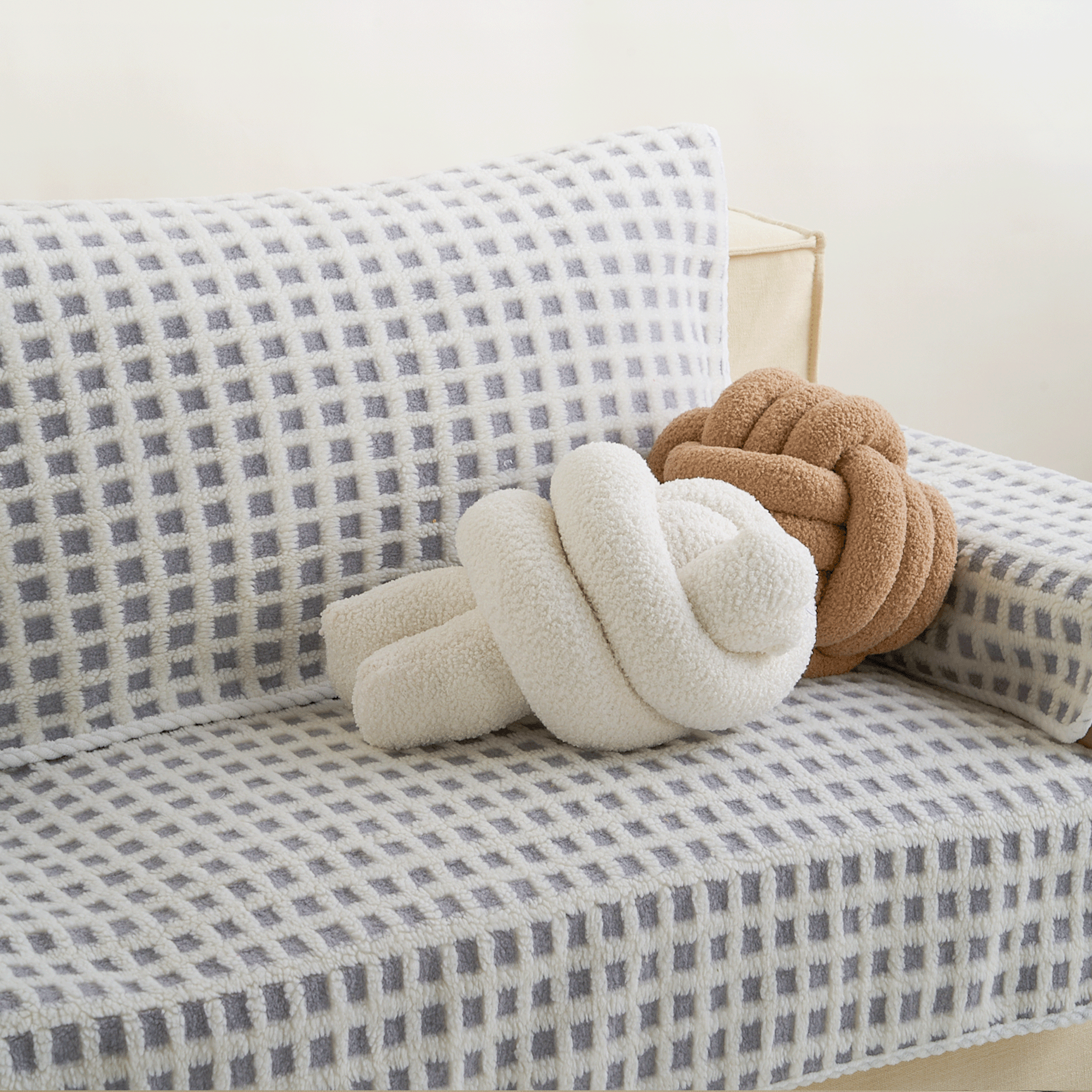 Plush Knot Throw Pillow with Twisted Design