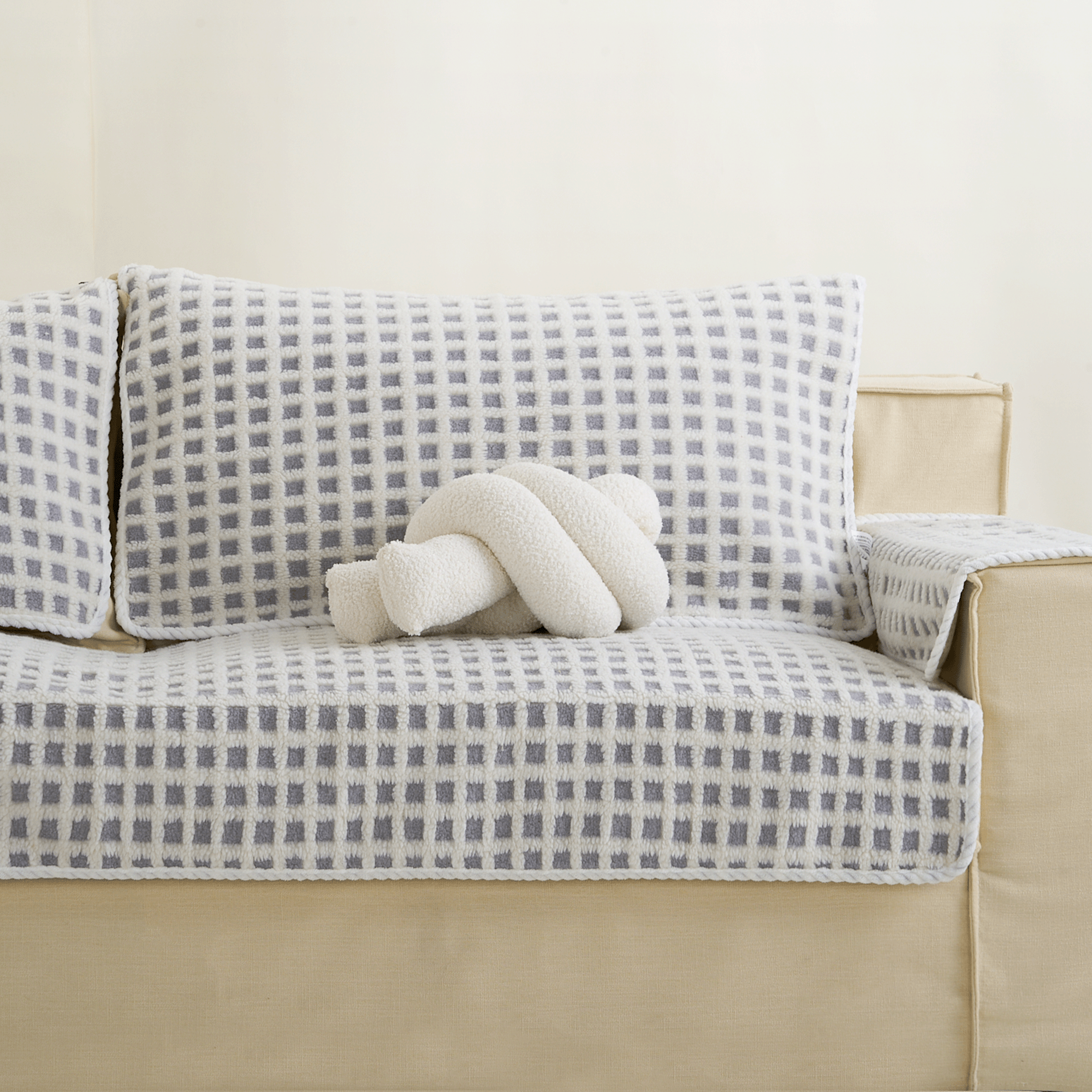 Plush Knot Throw Pillow with Twisted Design