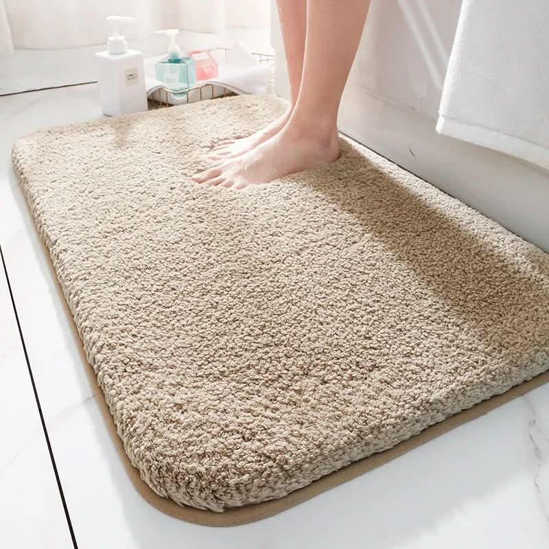 Plush Microfiber Bath Mat with Non-Slip Grip