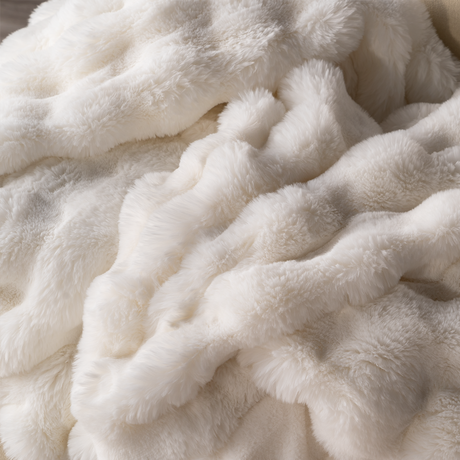 Plush Rabbit Fur Throw with Ruched Texture