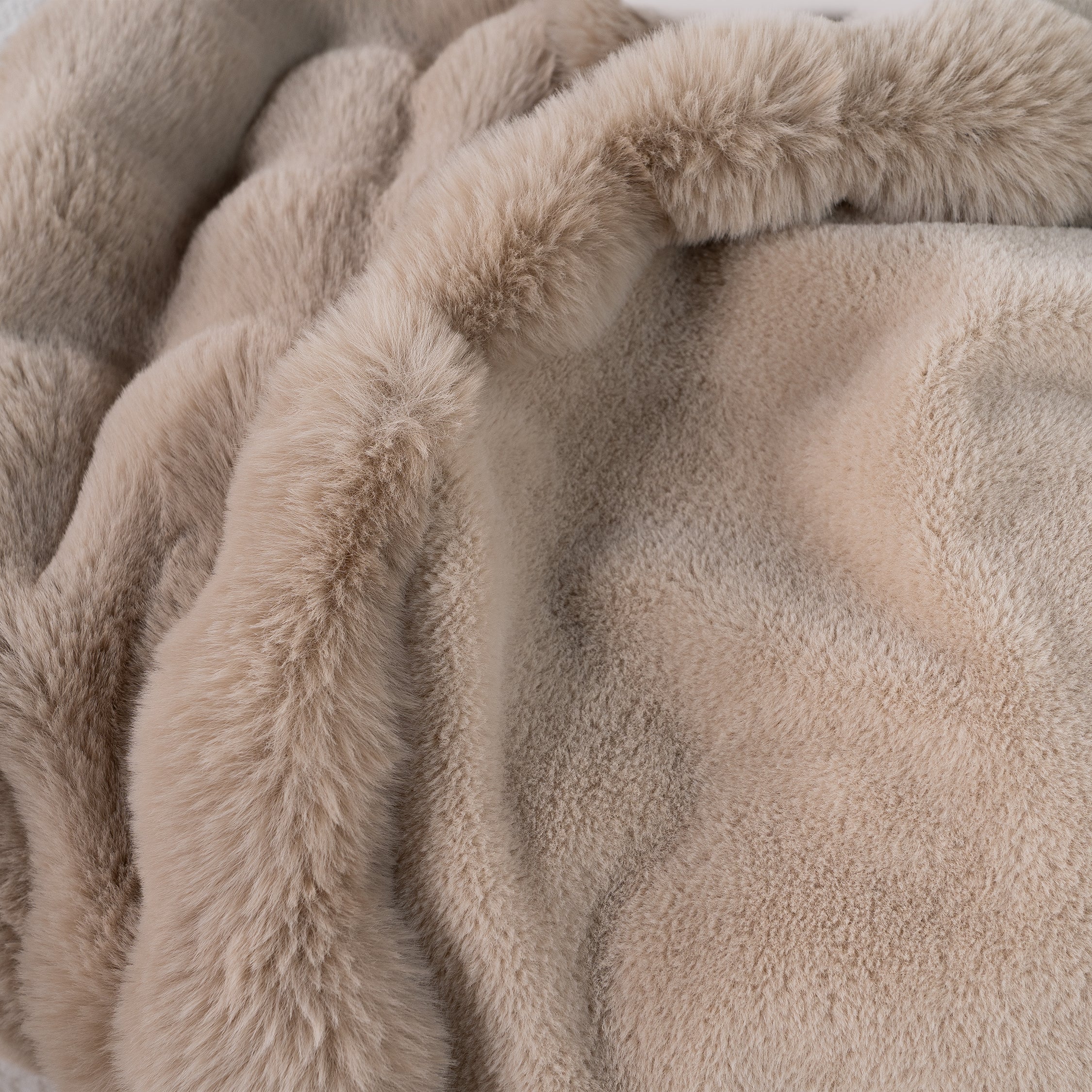 Plush Rabbit Fur Throw with Ruched Texture