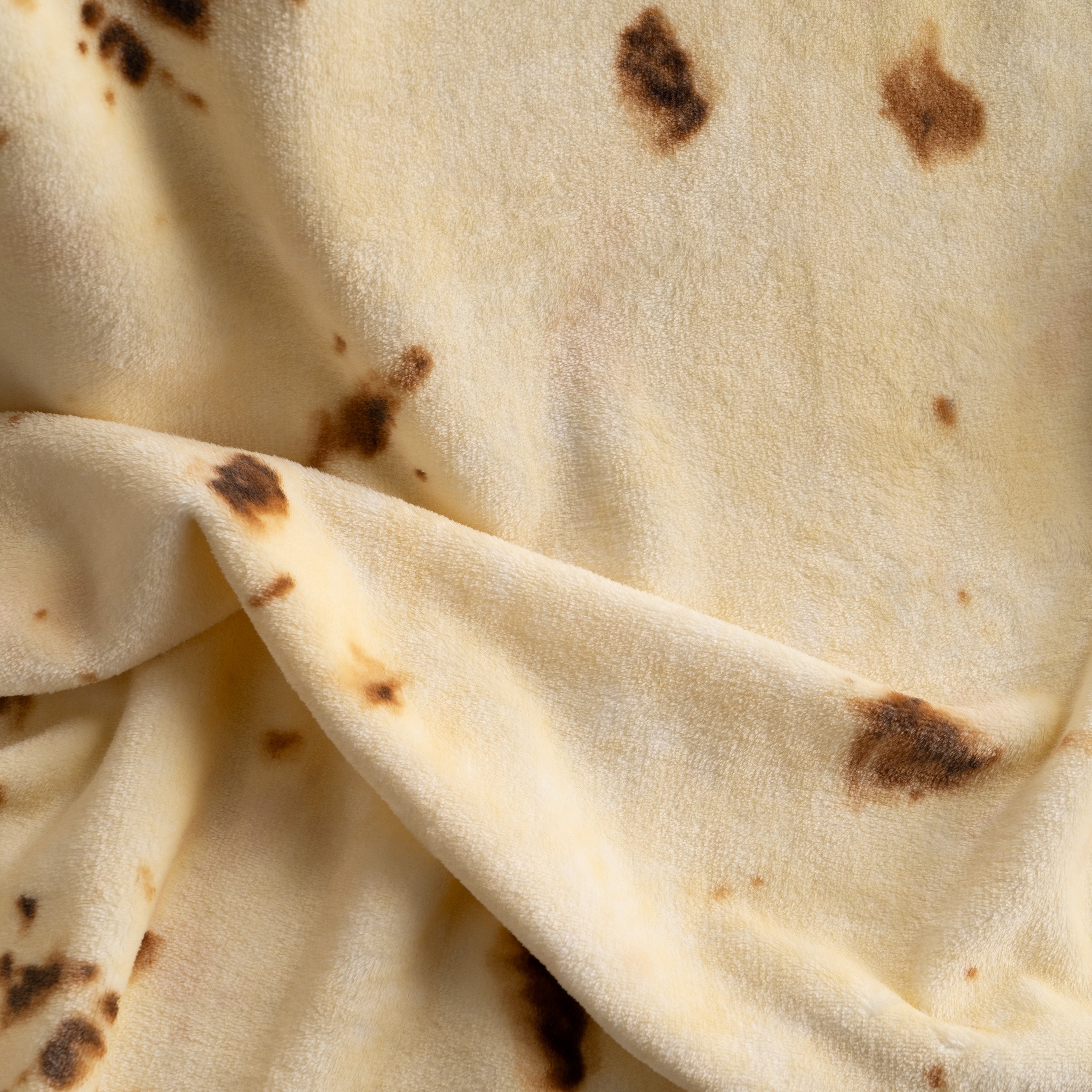 Realistic Tortilla Throw Blanket Round Design