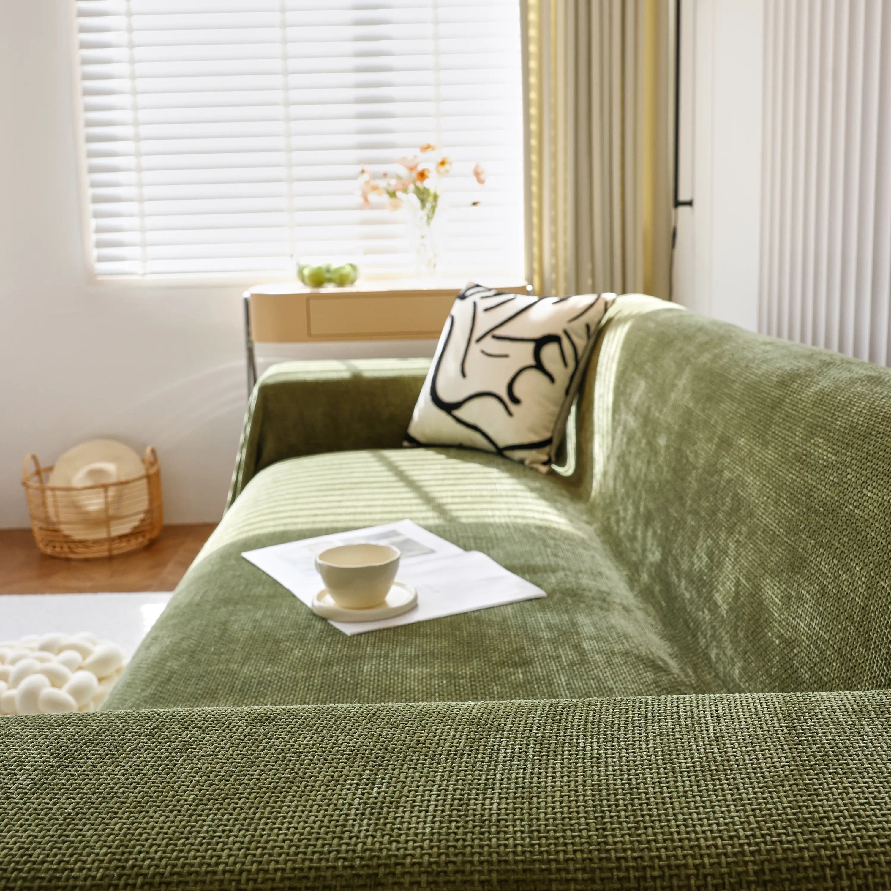 Reversible Chenille Sofa Throw with Fringe