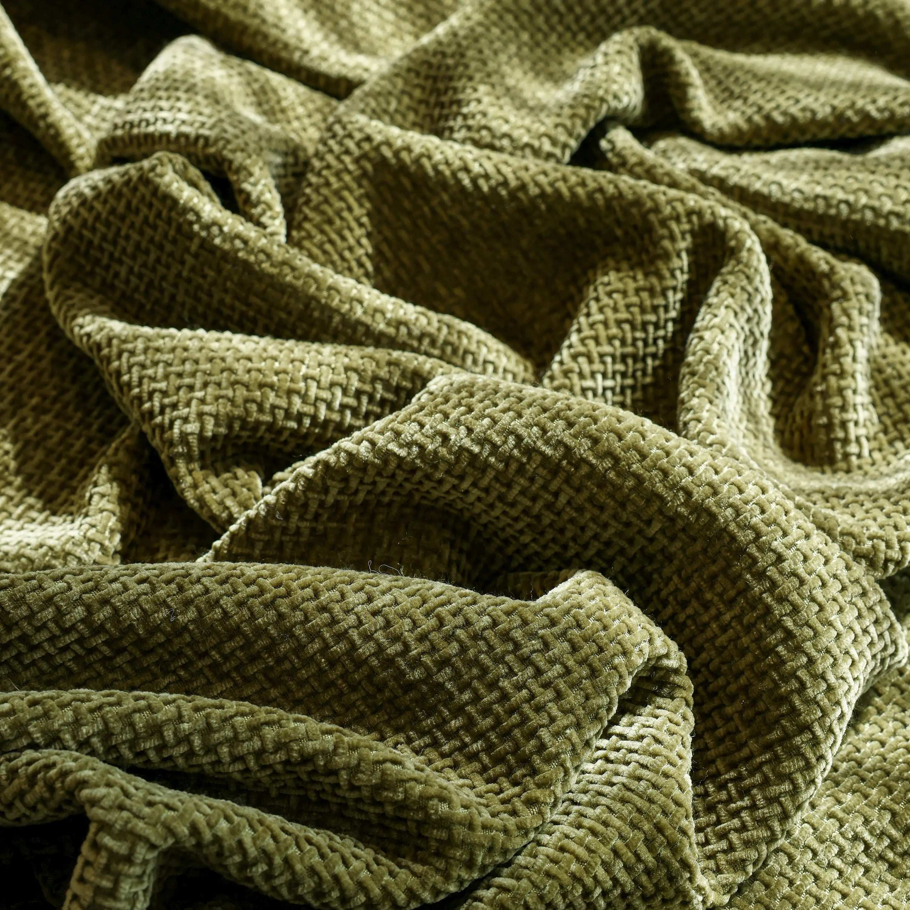 Reversible Chenille Sofa Throw with Fringe